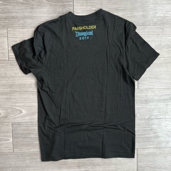 Disneyland Passholder Exclusive Main Street Electrical Parade Black Tee Size S - Picture 5 of 5